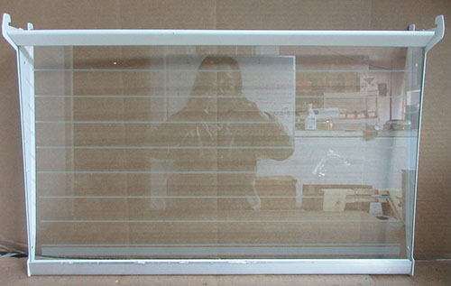 Frigidaire White Refrigerator Glass Shelf Frame 215919161